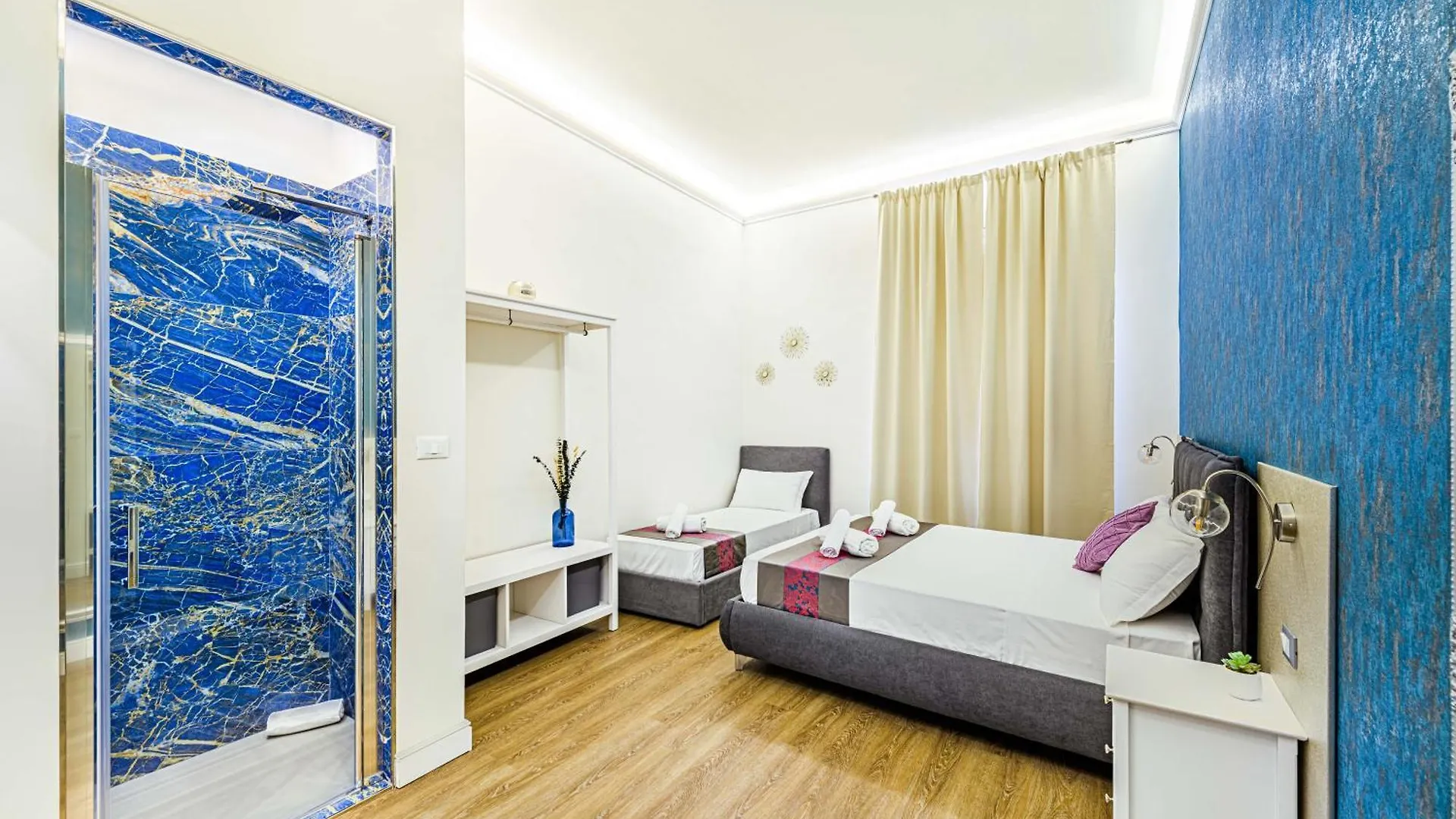 Rome Aparts - Luxury Apartment At St Peter 0*,  Italy